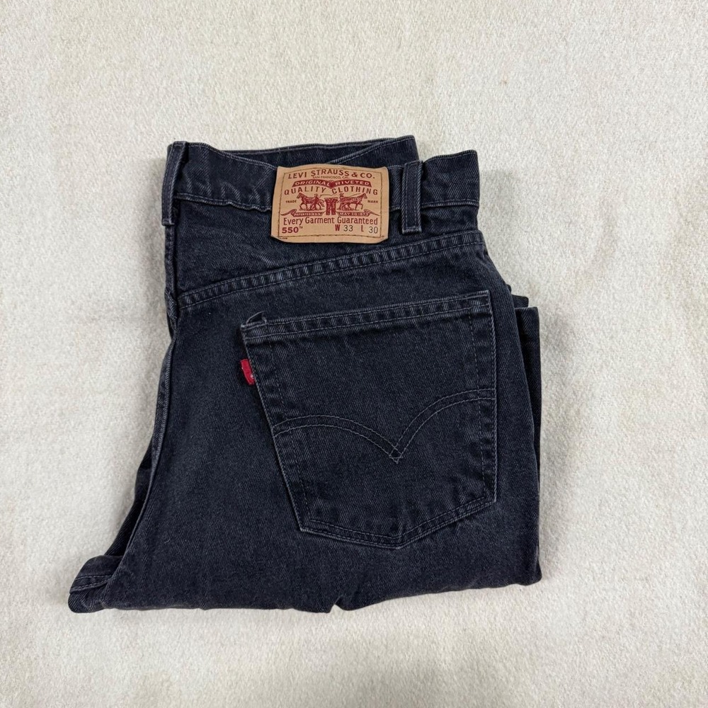 Vintage 90s Levis 550 Black Denim Relaxed Fit Tapered Leg Jeans 33x30 Fits 32x30